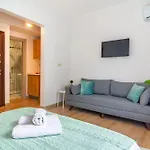 Firuzaga Retreat In Beyoglu Apartment *